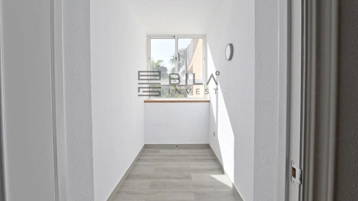 2 soveværelse Lejlighed til salg i Fuengirola med swimmingpool garage - € 399.000 (Ref: 9609813)