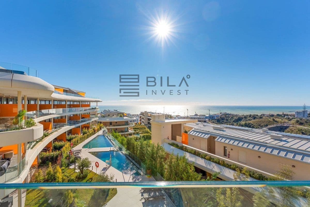 Piso de 3 habitaciones en Fuengirola en venta con piscina garaje - 995.000 € (Ref: 9609814)