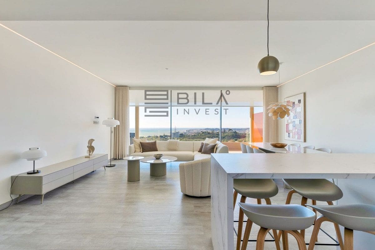 Piso de 3 habitaciones en Fuengirola en venta con piscina garaje - 995.000 € (Ref: 9609814)