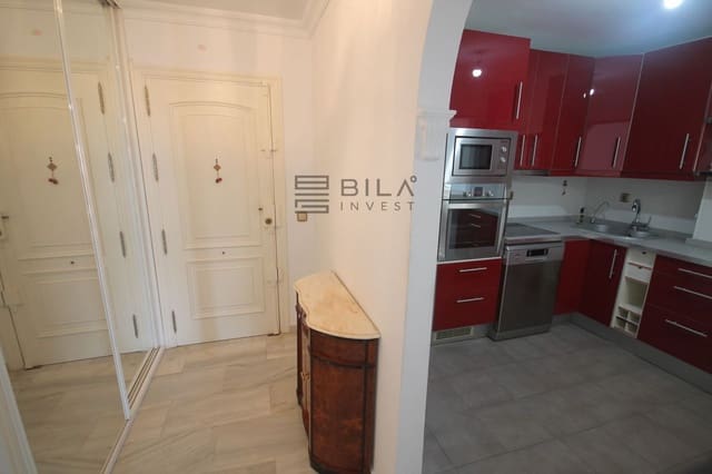 2 bedroom Flat for sale in Mijas Costa, Mijas with pool - € 264,000 (Ref: 9609815)