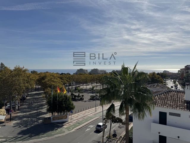 2 slaapkamer Penthouse te koop in Benalmadena Costa, Benalmádena met zwembad - € 448.000 (Ref: 9609817)