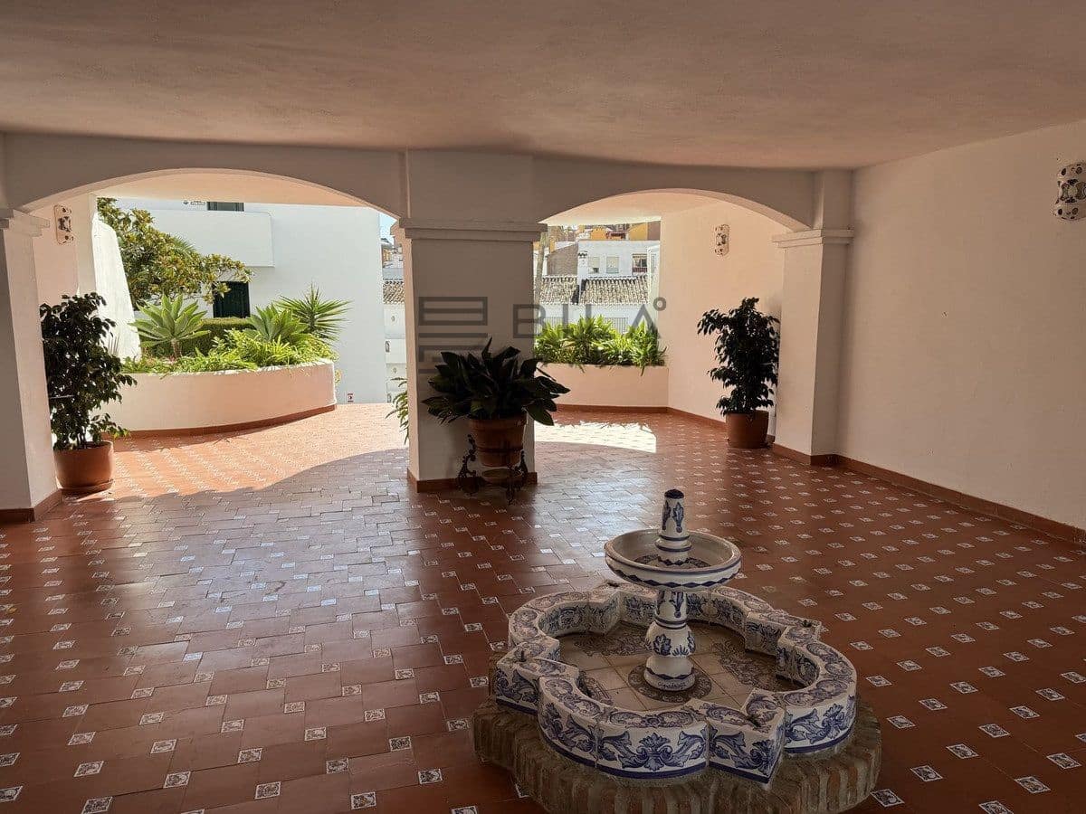 2 slaapkamer Penthouse te koop in Benalmadena Costa met zwembad - € 448.000 (Ref: 9609817)