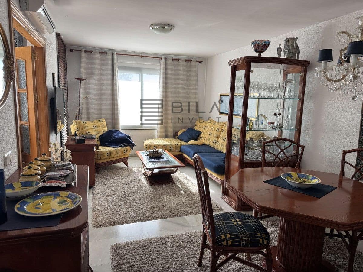 2 slaapkamer Penthouse te koop in Benalmadena Costa met zwembad - € 448.000 (Ref: 9609817)