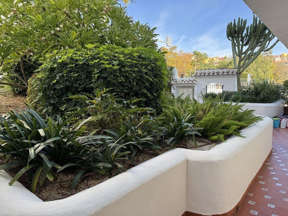 2 slaapkamer Penthouse te koop in Benalmadena Costa met zwembad - € 448.000 (Ref: 9609817)