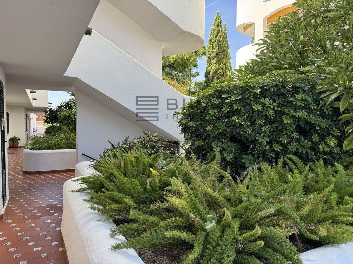 2 slaapkamer Penthouse te koop in Benalmadena Costa met zwembad - € 448.000 (Ref: 9609817)