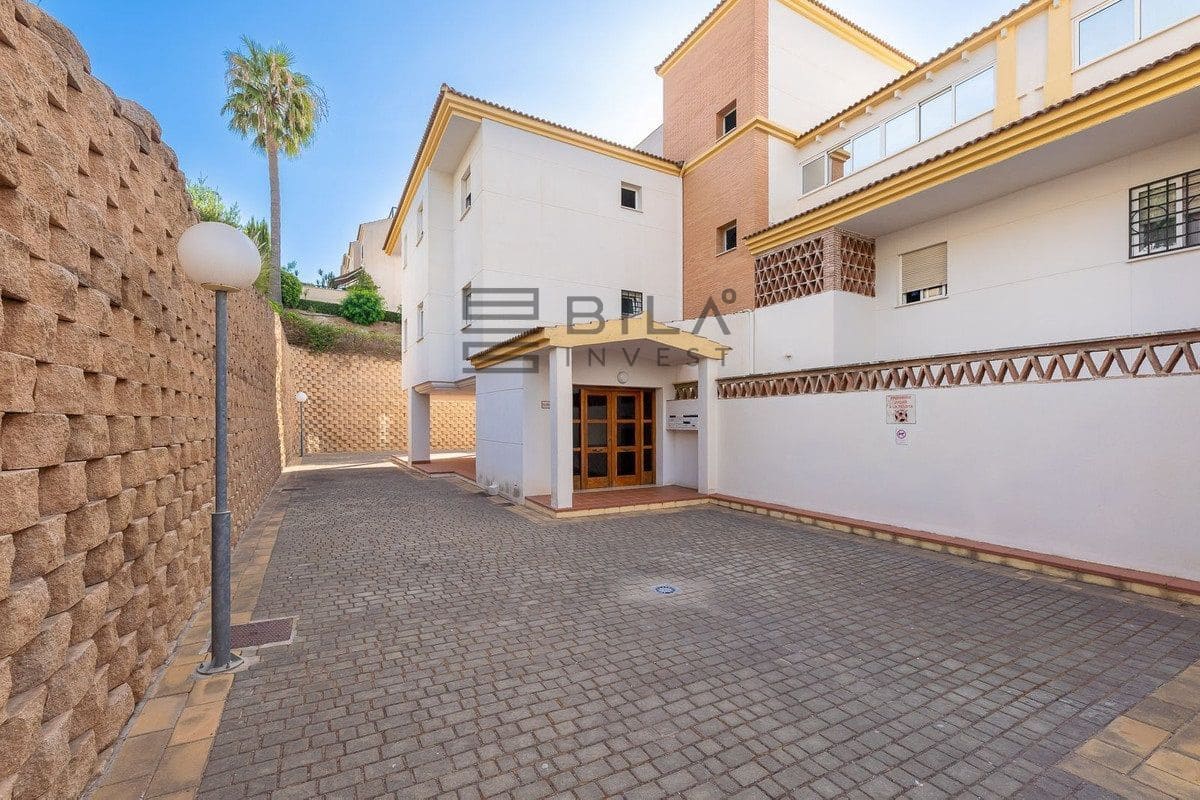 3 soveværelse Lejlighed til salg i Benalmadena med swimmingpool garage - € 449.900 (Ref: 9609818)