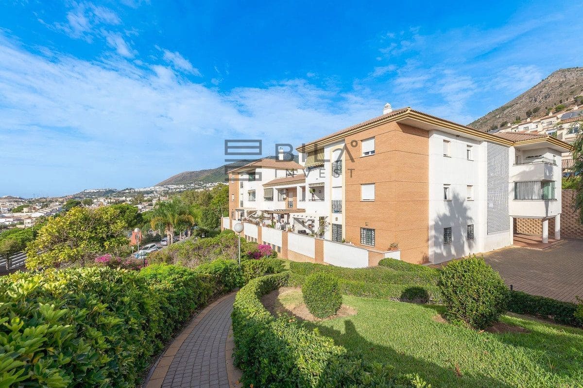 3 soveværelse Lejlighed til salg i Benalmadena med swimmingpool garage - € 449.900 (Ref: 9609818)