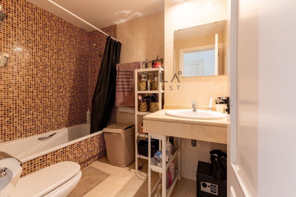 3 bedroom Flat for sale in La Cala Hills with pool garage - € 375,000 (Ref: 9609821)