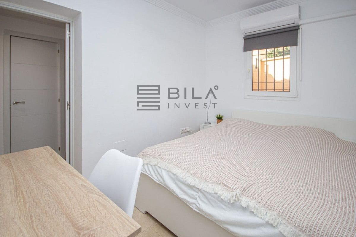 4 sypialnia Dom na sprzedaż w Riviera del Sol z basenem - 579 000 € (Ref: 9609822)