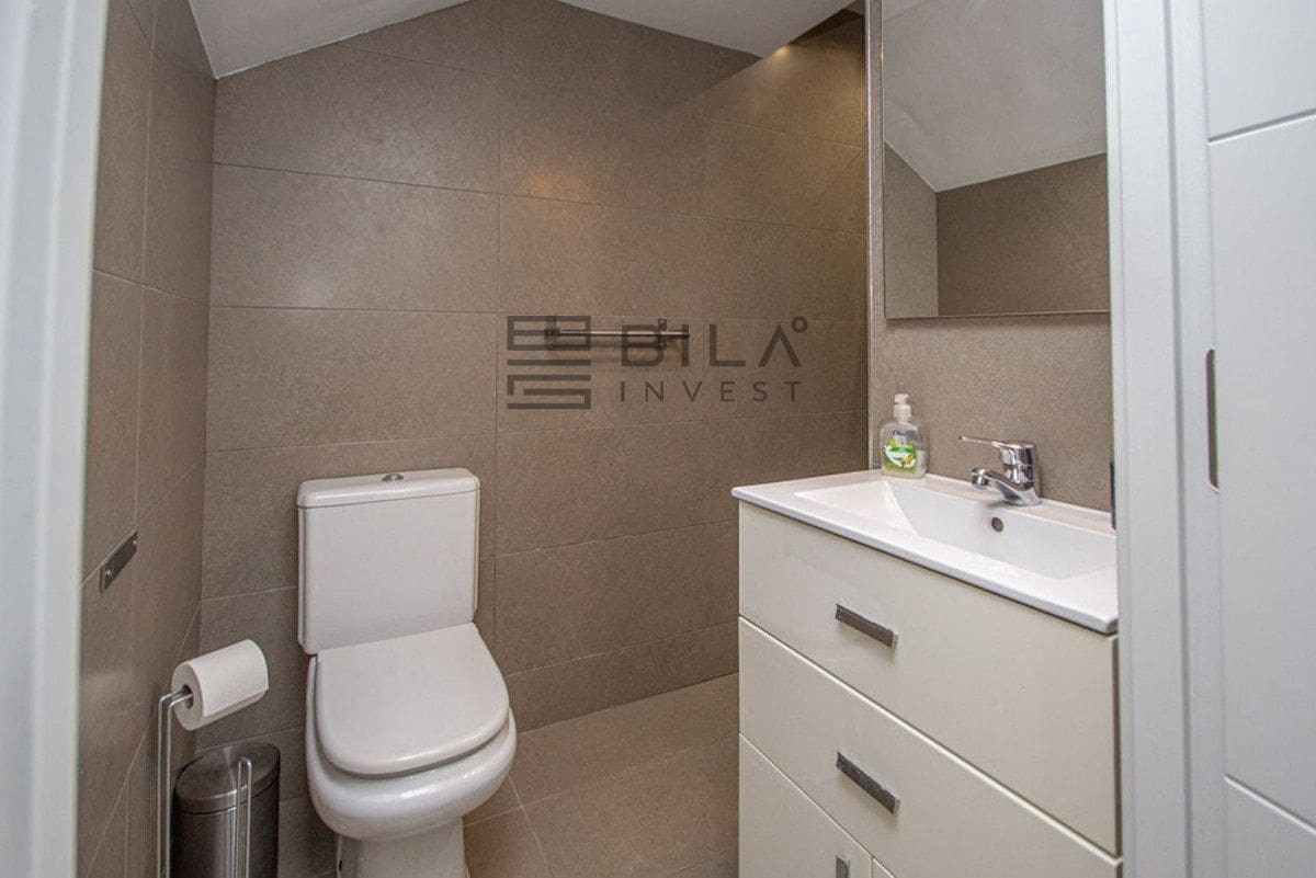 4 sypialnia Dom na sprzedaż w Riviera del Sol z basenem - 579 000 € (Ref: 9609822)