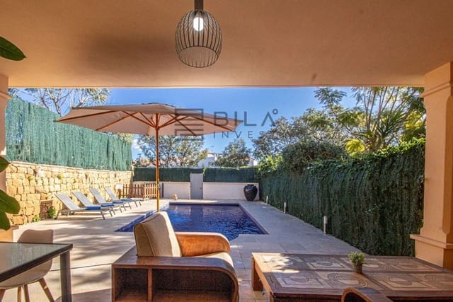 4 sypialnia Dom na sprzedaż w Riviera del Sol, Mijas z basenem - 579 000 € (Ref: 9609822)