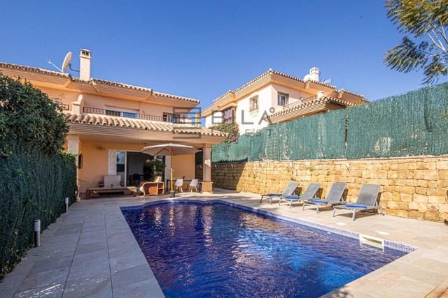 4 sypialnia Dom na sprzedaż w Riviera del Sol, Mijas z basenem - 579 000 € (Ref: 9609822)