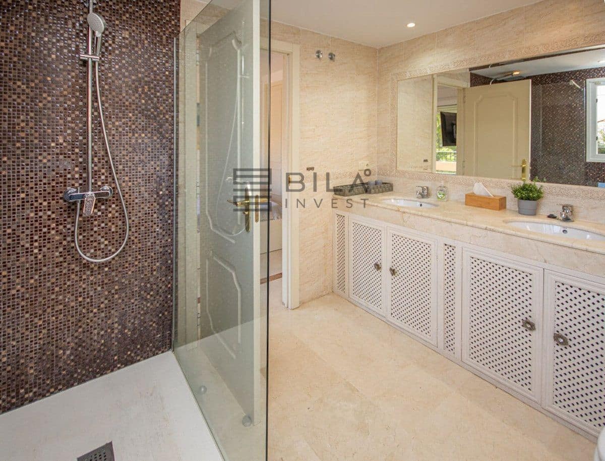 4 sypialnia Dom na sprzedaż w Riviera del Sol z basenem - 579 000 € (Ref: 9609822)