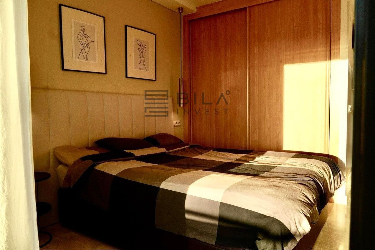 Piso de 2 habitaciones en Riviera del Sol en venta con piscina garaje - 328.000 € (Ref: 9609823)