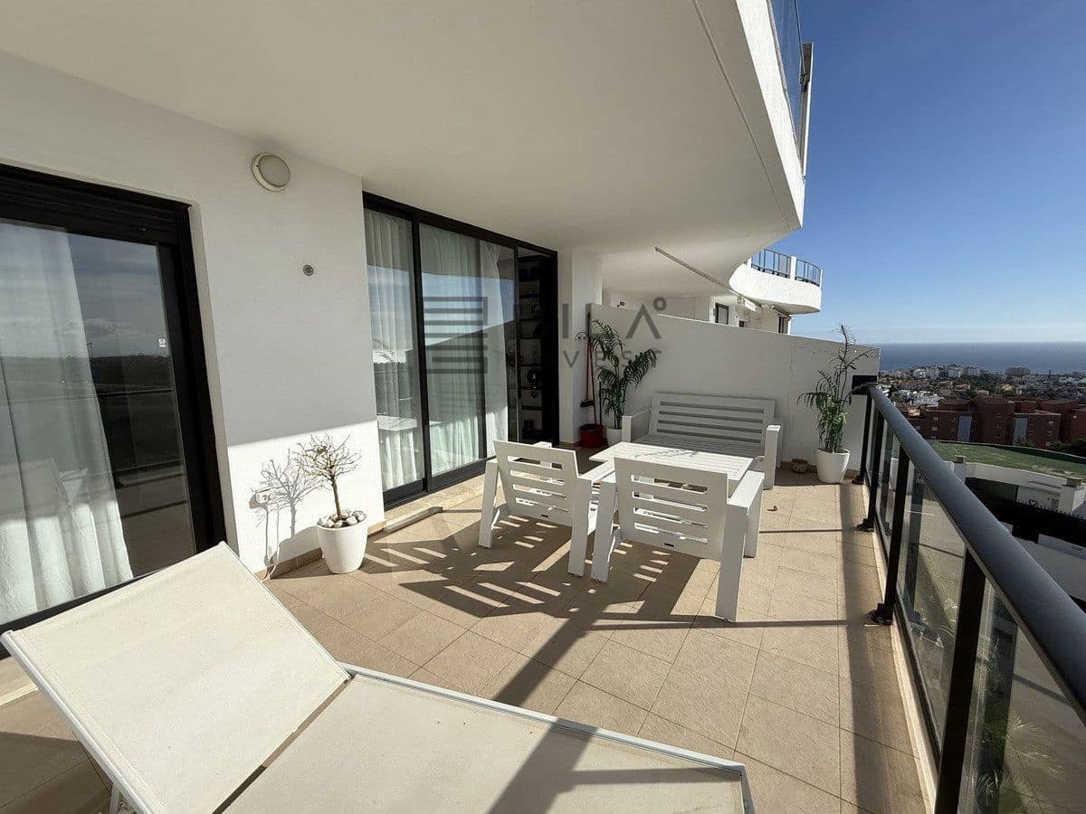 Piso de 2 habitaciones en Riviera del Sol en venta con piscina garaje - 328.000 € (Ref: 9609823)