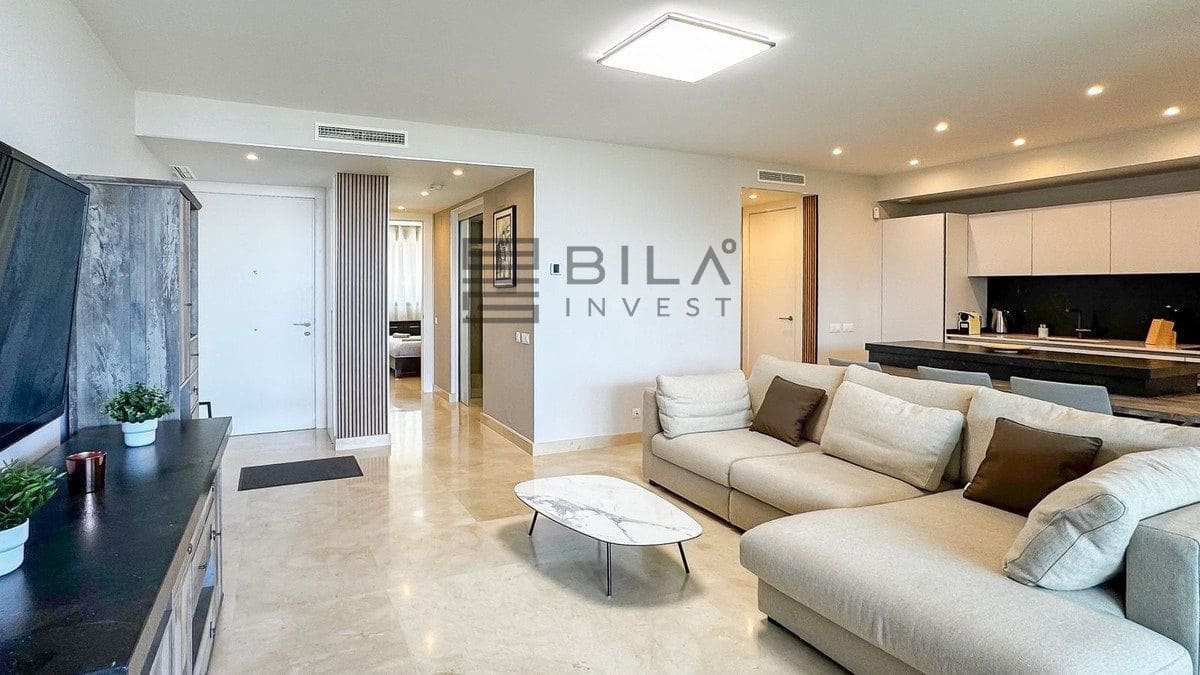 2 soveværelse Lejlighed til salg i Artola med swimmingpool garage - € 590.000 (Ref: 9609824)