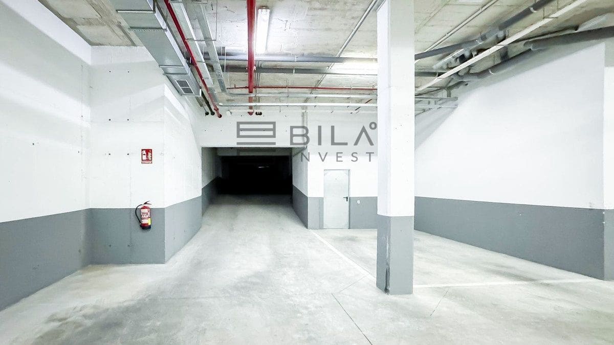 2 soveværelse Lejlighed til salg i Artola med swimmingpool garage - € 590.000 (Ref: 9609824)