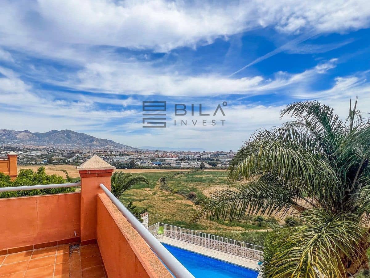 4 sovrum Villa till salu i Cerro del Aguila med pool garage - 850 000 € (Ref: 9609825)