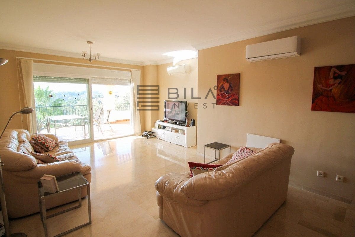 Piso de 2 habitaciones en La Cala Hills en venta con piscina garaje - 329.000 € (Ref: 9609826)