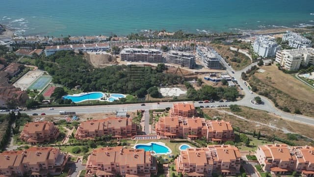 3 sypialnia Penthouse na sprzedaż w El Chaparral, Mijas z basenem - 385 000 € (Ref: 9609827)