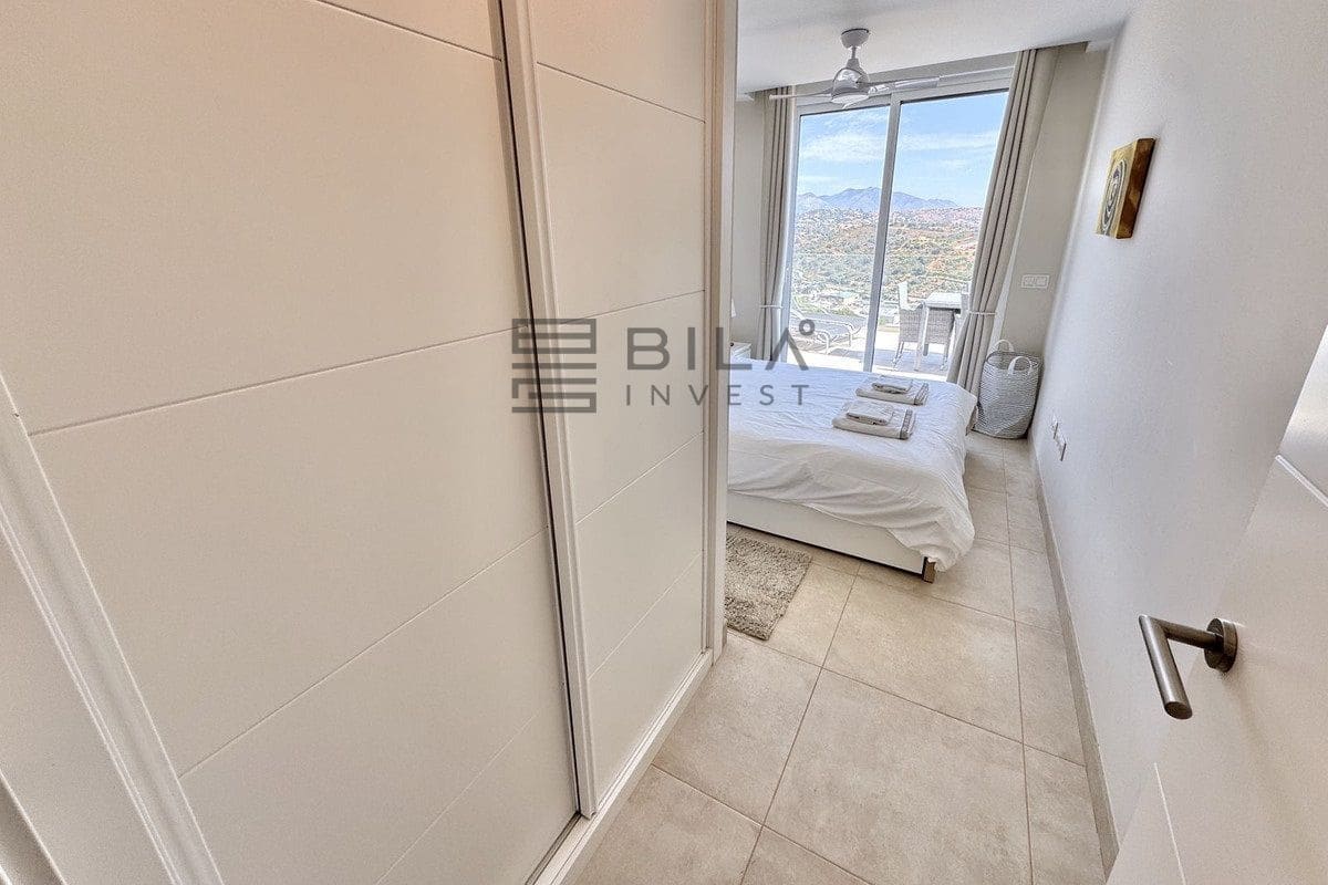 3 sovrum Lägenhet till salu i La Cala de Mijas med pool garage - 645 000 € (Ref: 9609829)