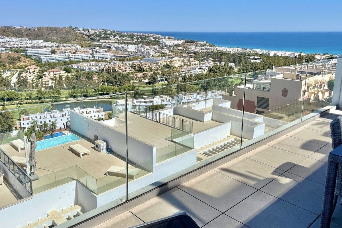 3 sovrum Lägenhet till salu i La Cala de Mijas med pool garage - 645 000 € (Ref: 9609829)