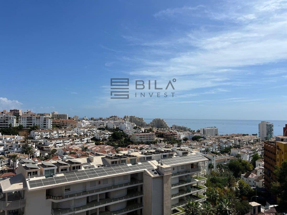 4 soveværelse Penthouse til salg i Benalmadena Costa med swimmingpool - € 485.000 (Ref: 9609831)