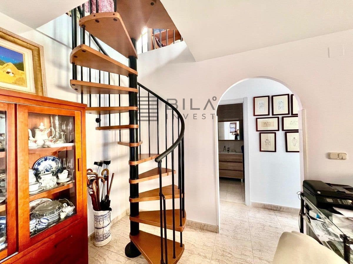 4 soveværelse Penthouse til salg i Benalmadena Costa med swimmingpool - € 485.000 (Ref: 9609831)