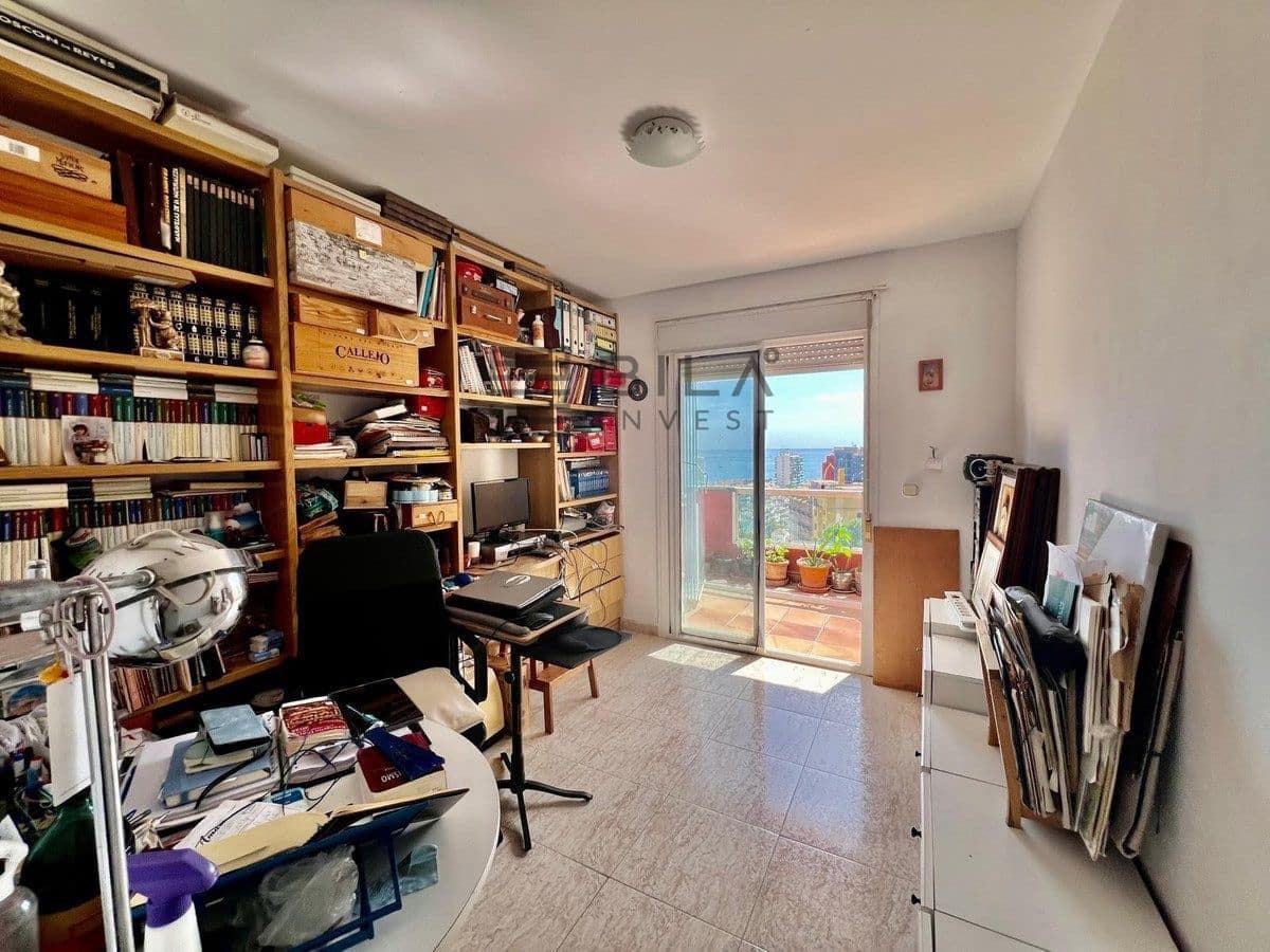 4 soveværelse Penthouse til salg i Benalmadena Costa med swimmingpool - € 485.000 (Ref: 9609831)