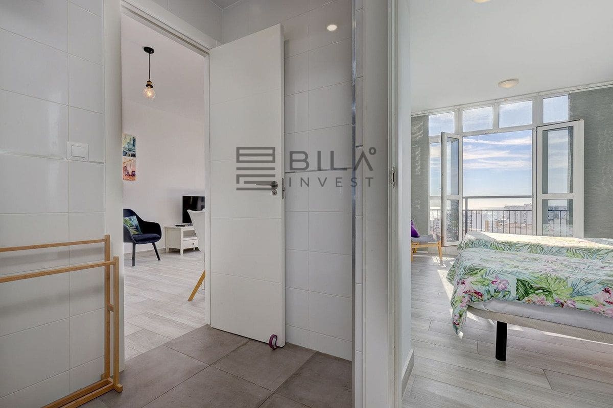 1 soveværelse Lejlighed til salg i Benalmadena med swimmingpool garage - € 295.000 (Ref: 9609832)