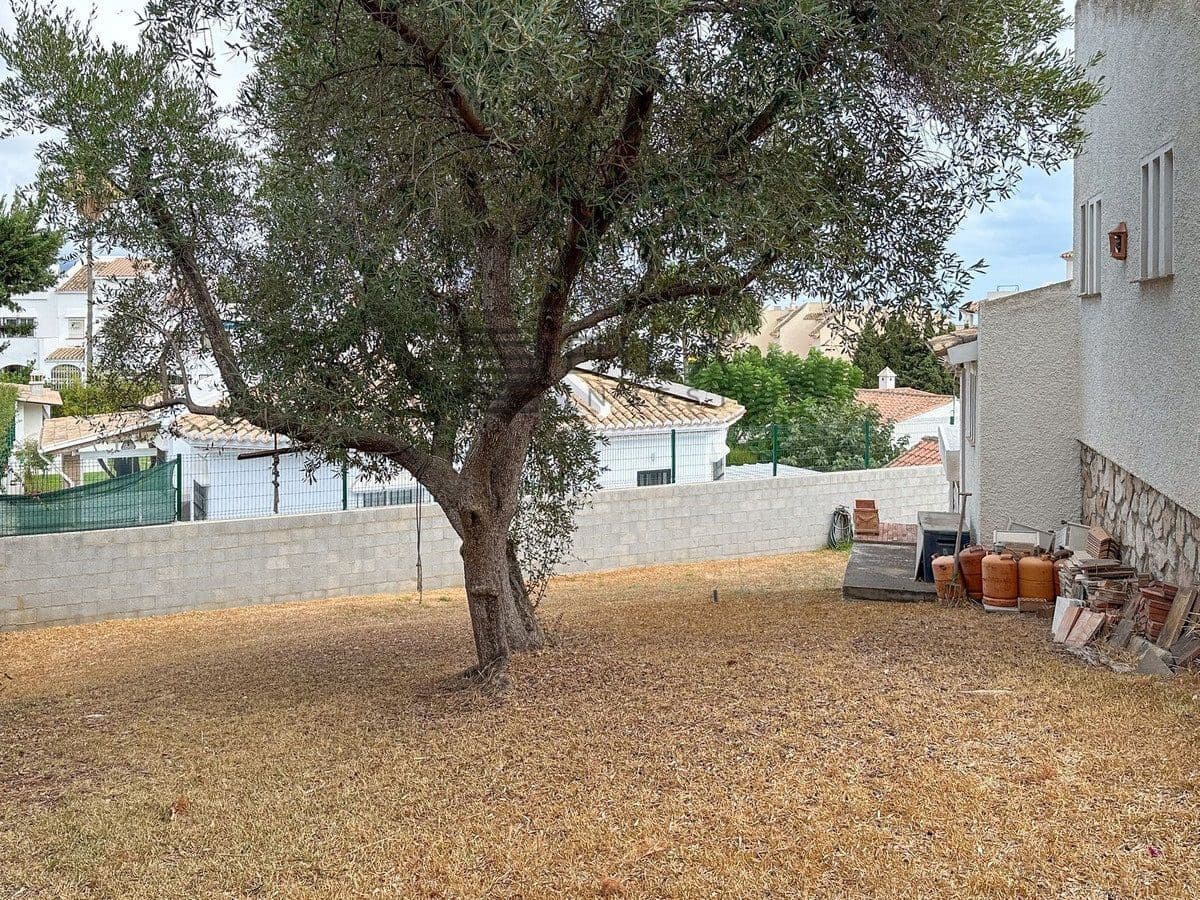 3 sovrum Villa till salu i Cerro del Aguila med pool garage - 699 000 € (Ref: 9609835)