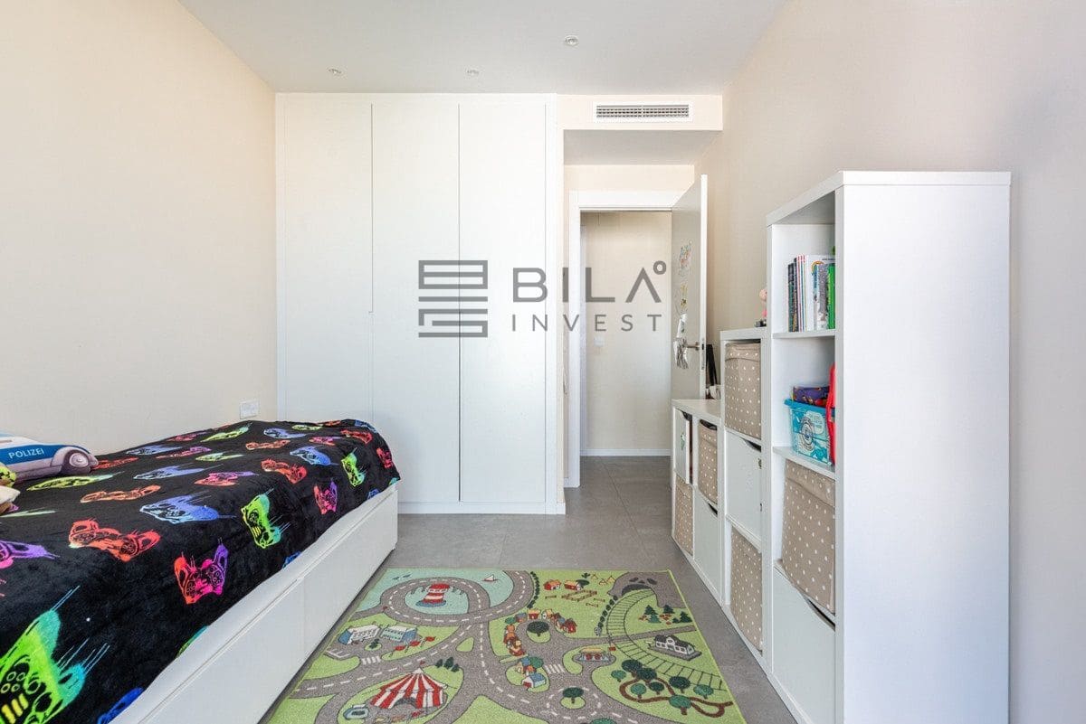 2 soveværelse Lejlighed til salg i Fuengirola med swimmingpool garage - € 619.000 (Ref: 9609836)