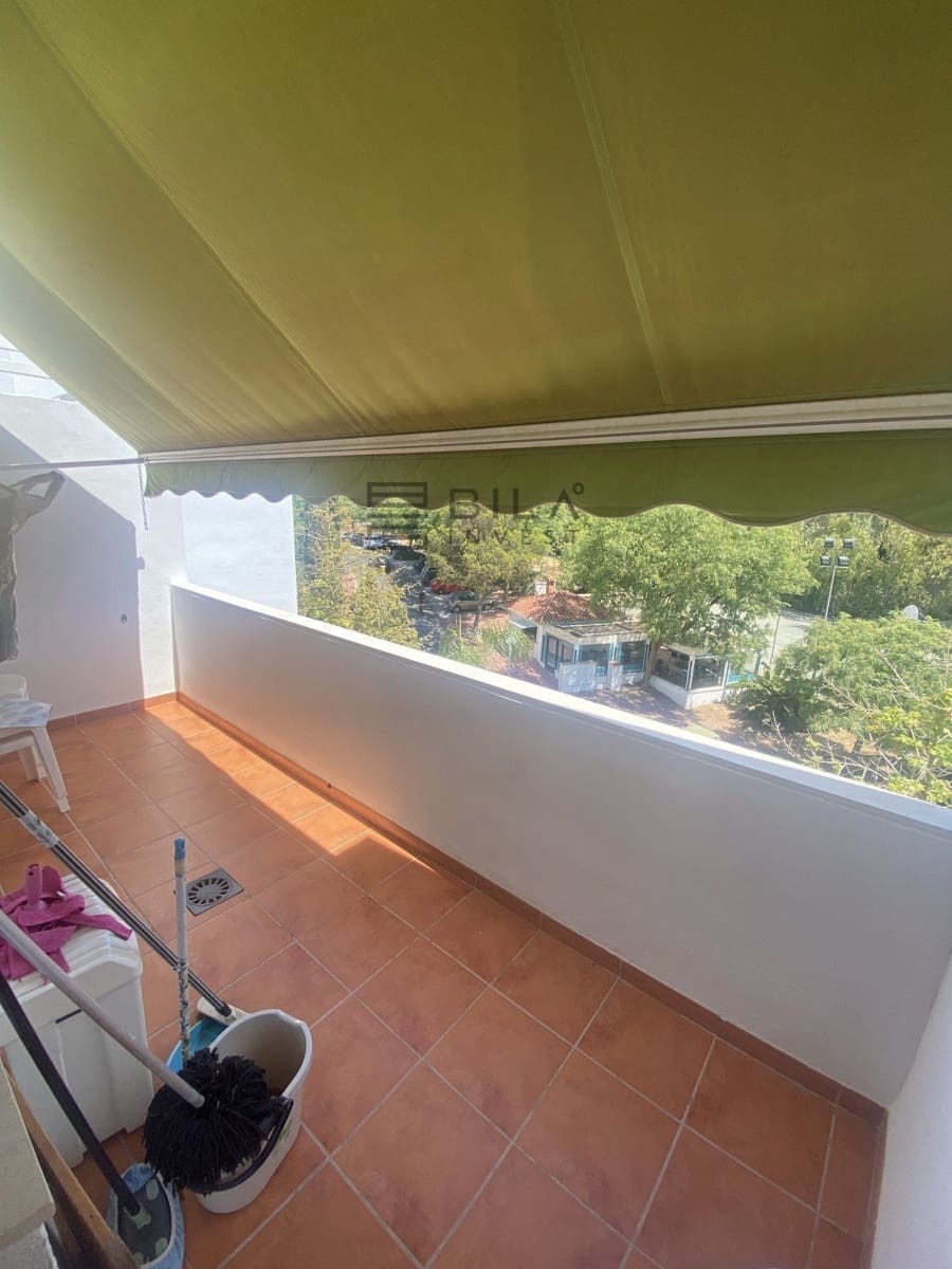 3 bedroom Penthouse for sale in Torrequebrada with pool - € 488,000 (Ref: 9609837)