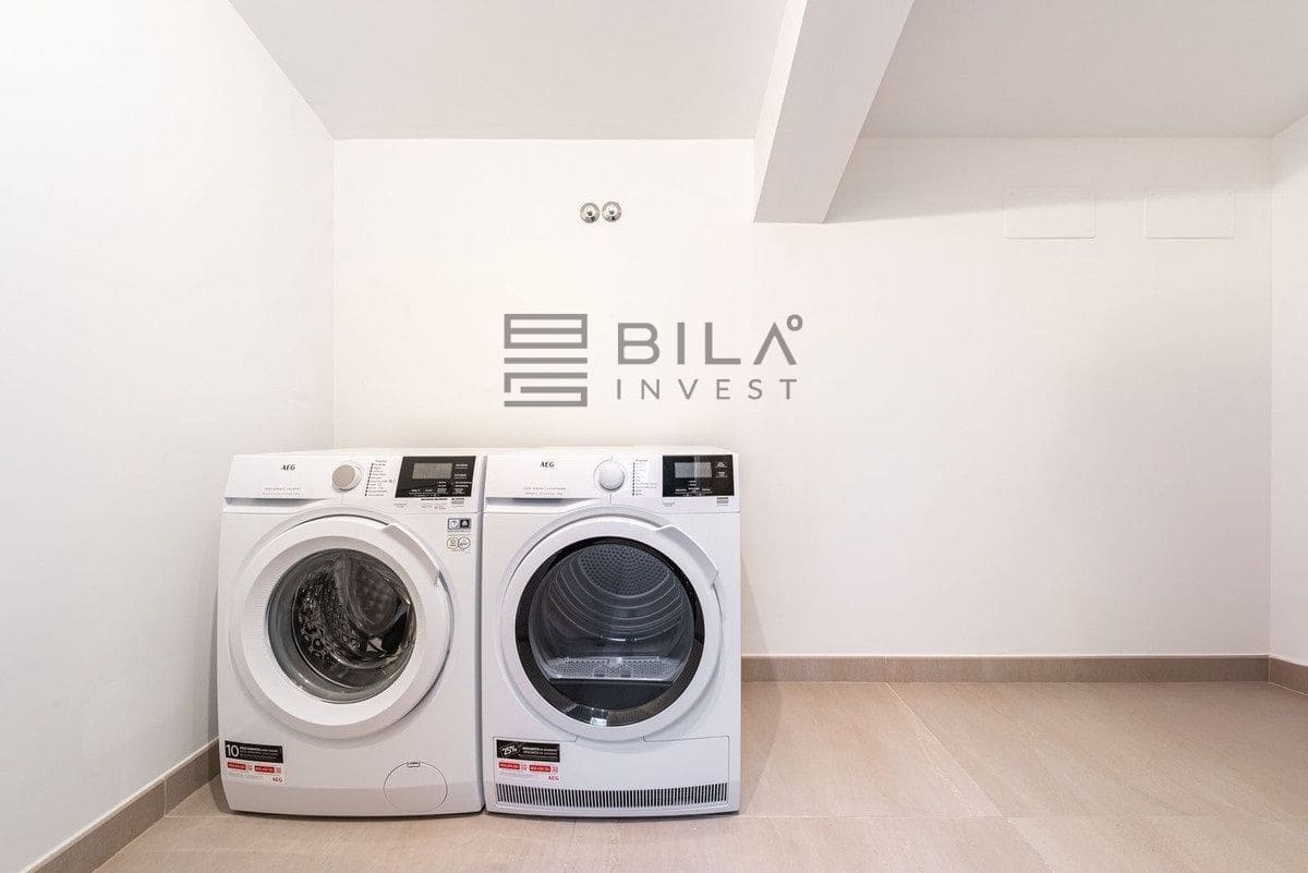 2 soveværelse Penthouse til salg i Carvajal med swimmingpool - € 970.000 (Ref: 9609838)