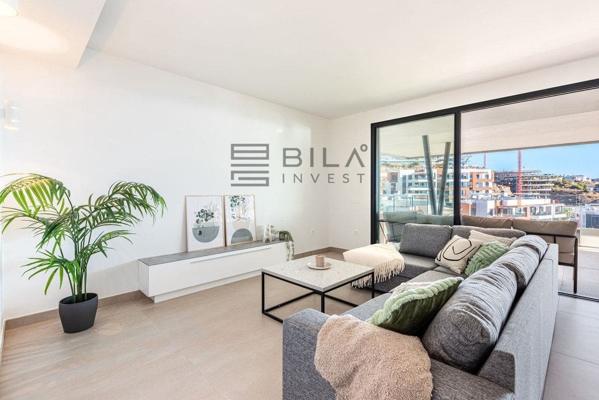 2 soveværelse Penthouse til salg i Carvajal med swimmingpool - € 970.000 (Ref: 9609838)