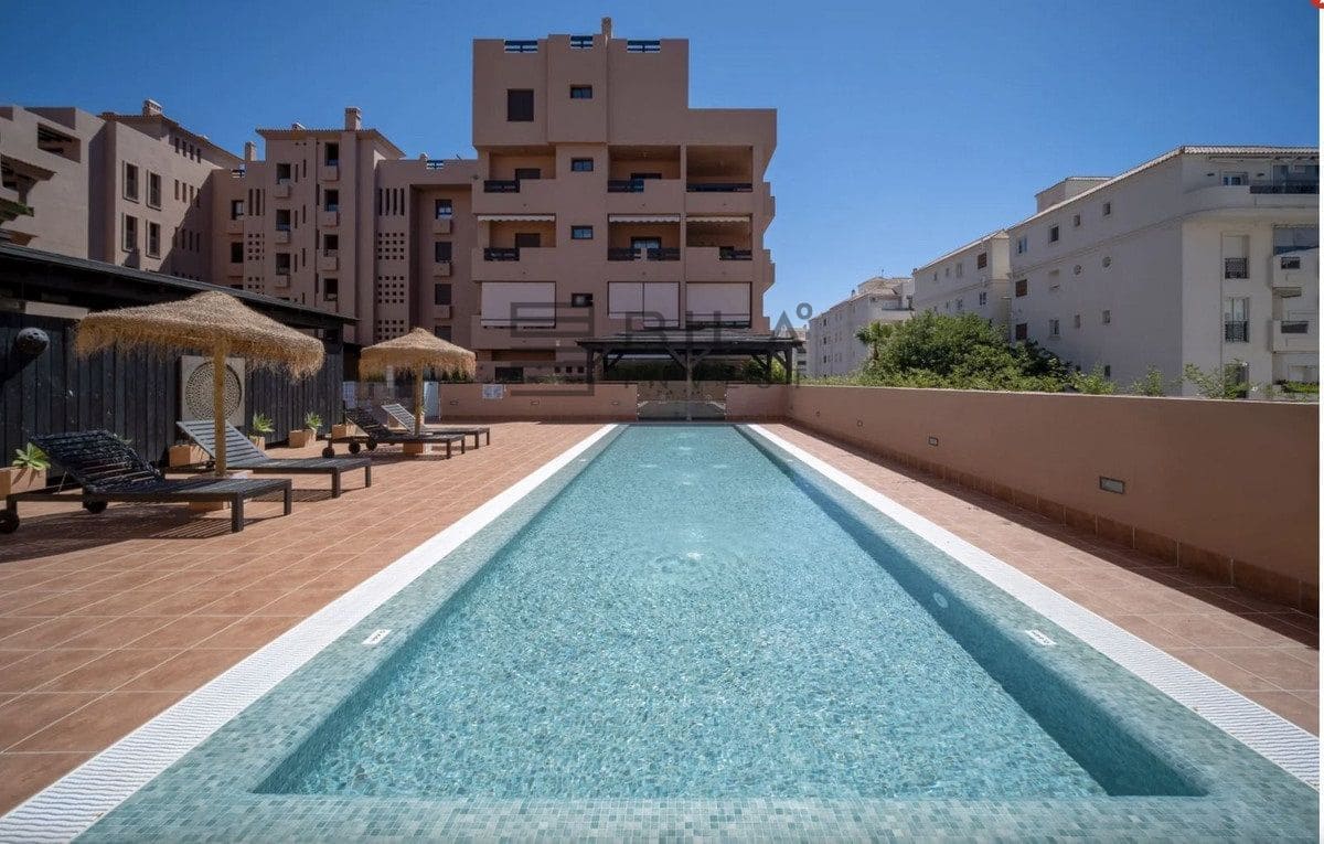 3 soveværelse Lejlighed til salg i Arroyo de la Miel med swimmingpool garage - € 458.000 (Ref: 9609842)