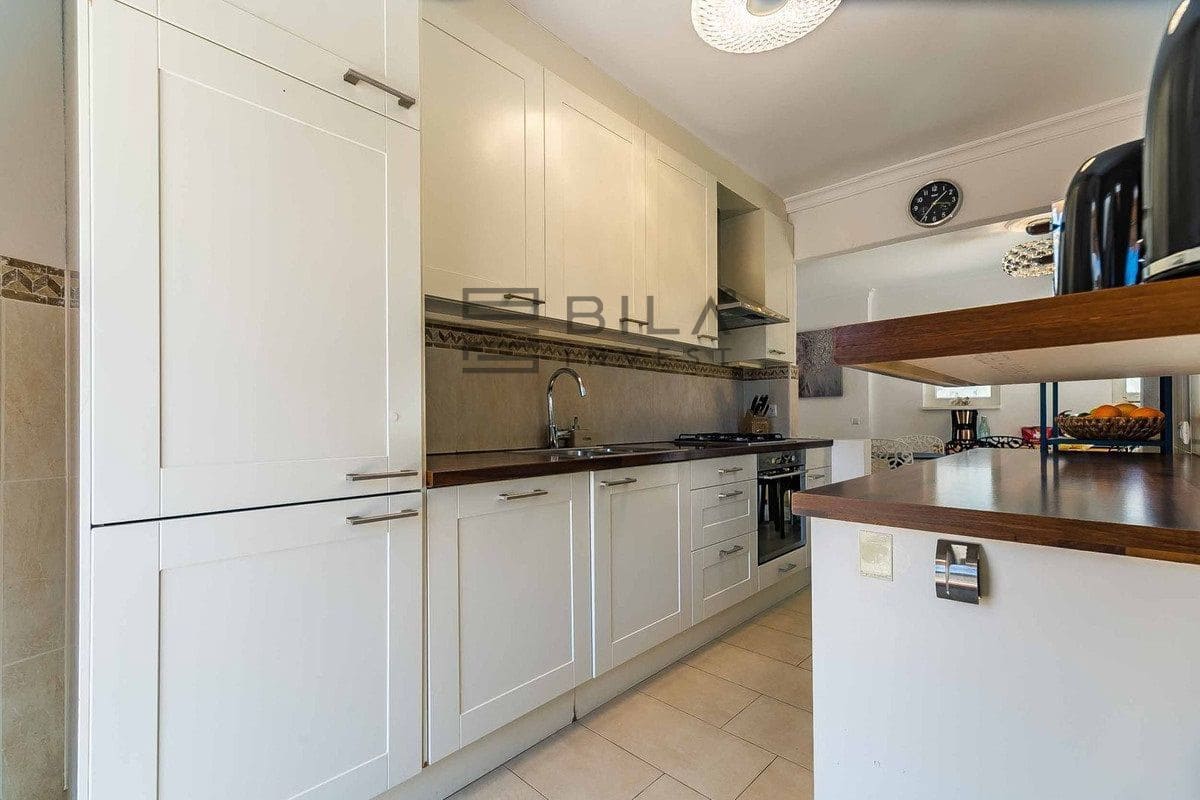 4 sypialnia Willa na sprzedaż w Benalmadena Costa z basenem garażem - 995 000 € (Ref: 9609843)