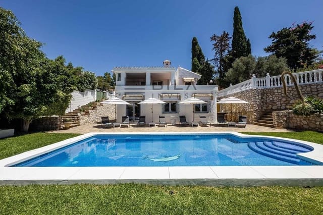 4 sypialnia Willa na sprzedaż w Benalmadena Costa, Benalmádena z basenem garażem - 995 000 € (Ref: 9609843)