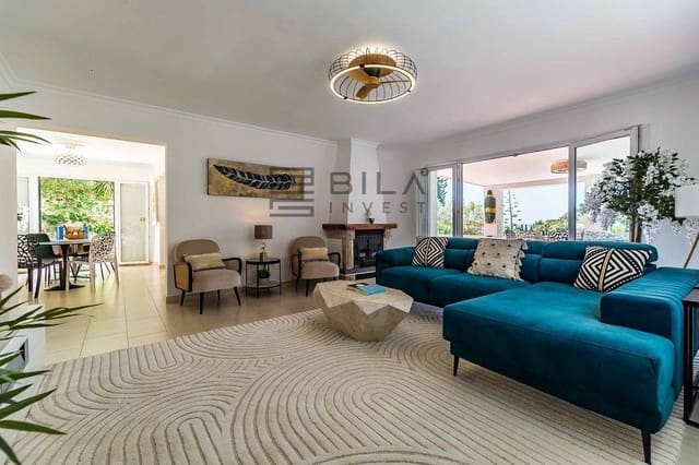 4 sypialnia Willa na sprzedaż w Benalmadena Costa, Benalmádena z basenem garażem - 995 000 € (Ref: 9609843)