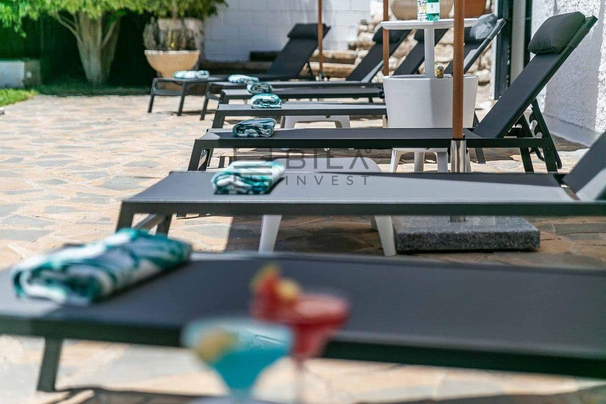 4 sypialnia Willa na sprzedaż w Benalmadena Costa z basenem garażem - 995 000 € (Ref: 9609843)