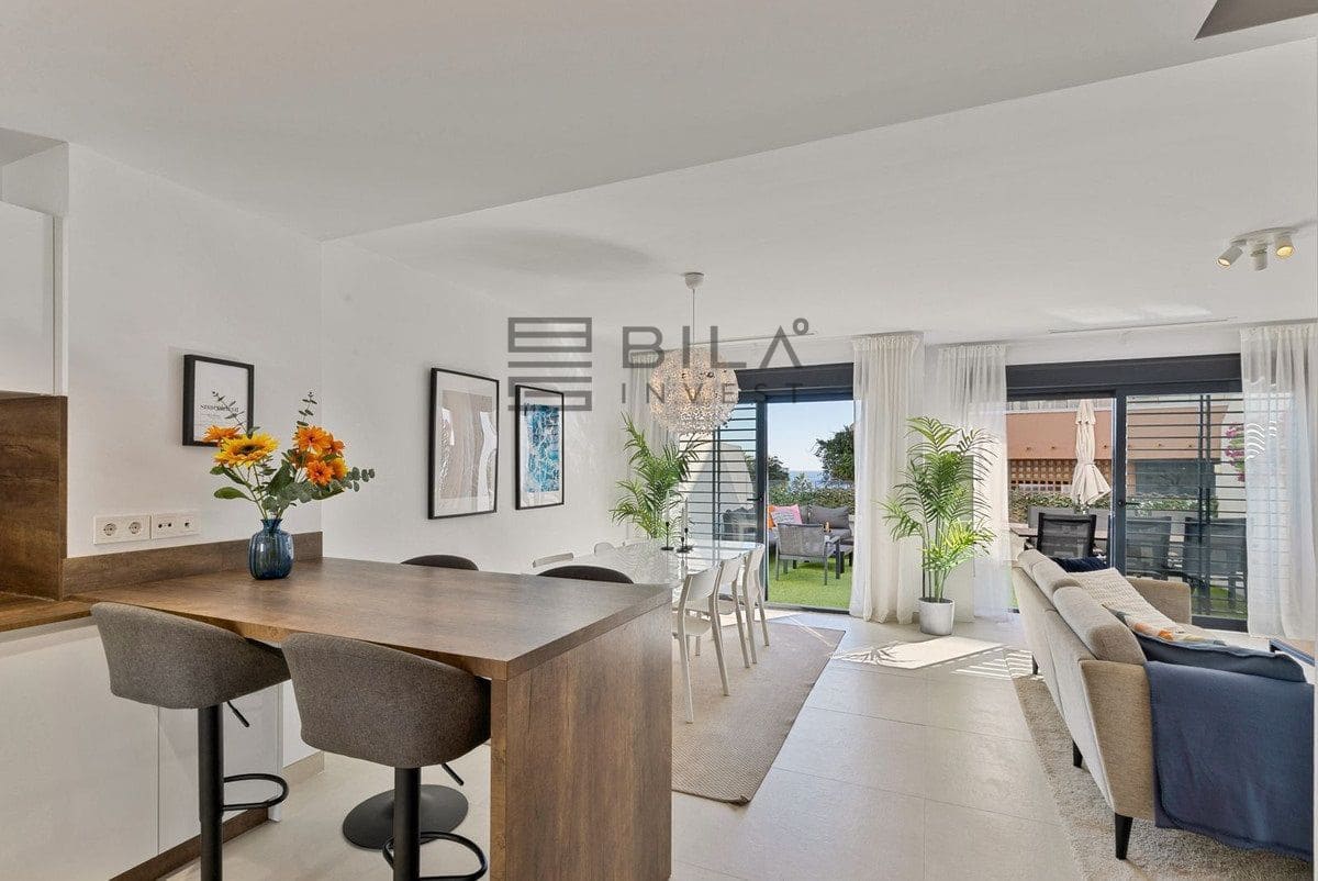 Casa de 3 habitaciones en Fuengirola en venta con piscina - 675.000 € (Ref: 9609845)