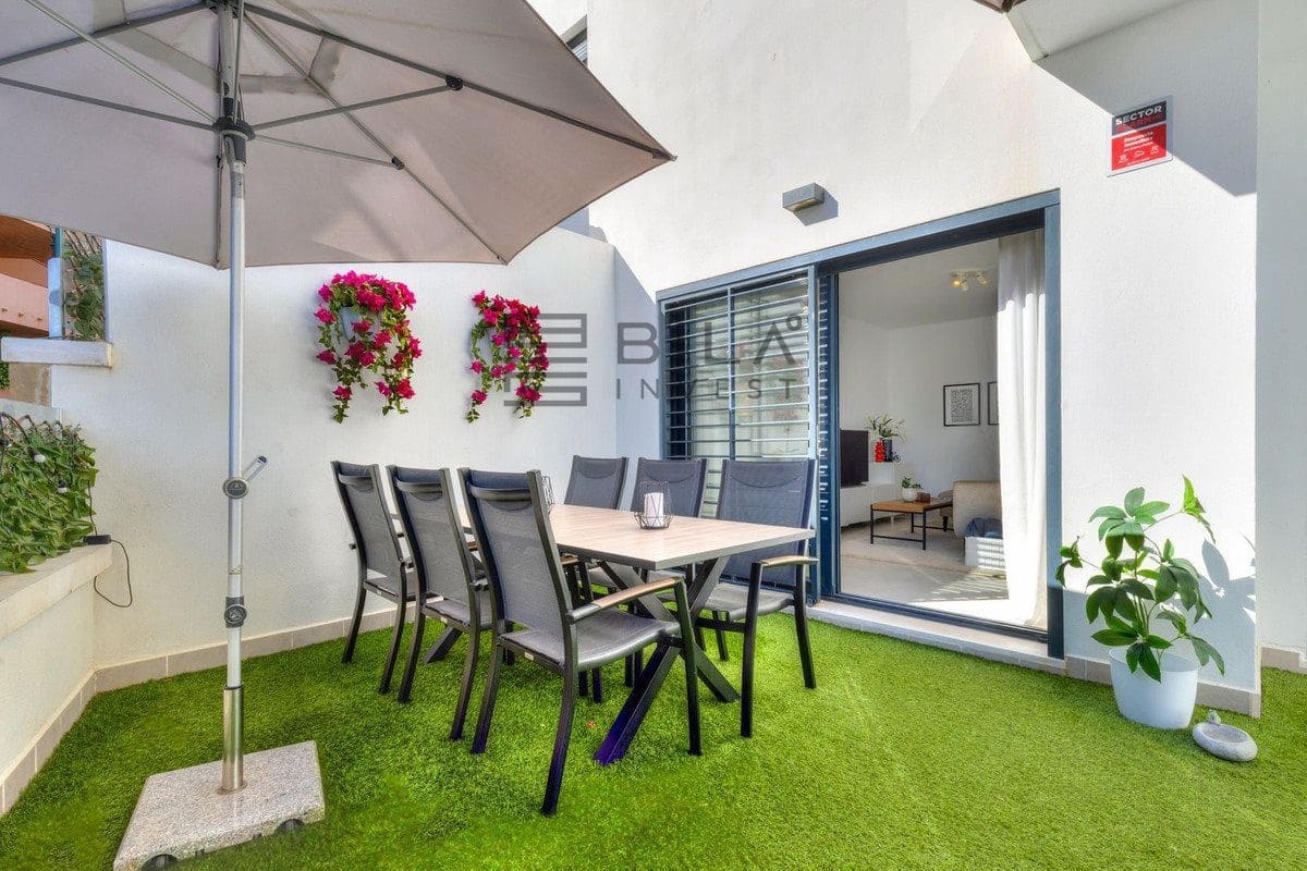 Casa de 3 habitaciones en Fuengirola en venta con piscina - 675.000 € (Ref: 9609845)