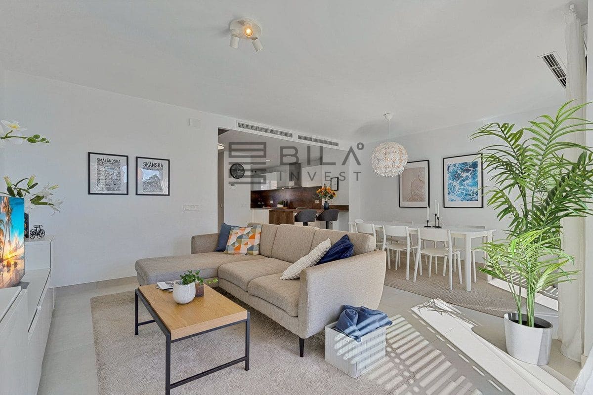 Casa de 3 habitaciones en Fuengirola en venta con piscina - 675.000 € (Ref: 9609845)