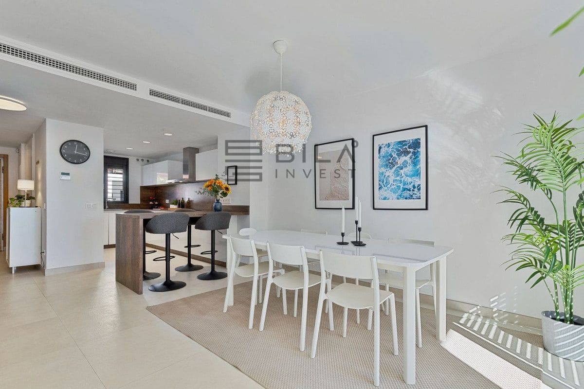 Casa de 3 habitaciones en Fuengirola en venta con piscina - 675.000 € (Ref: 9609845)