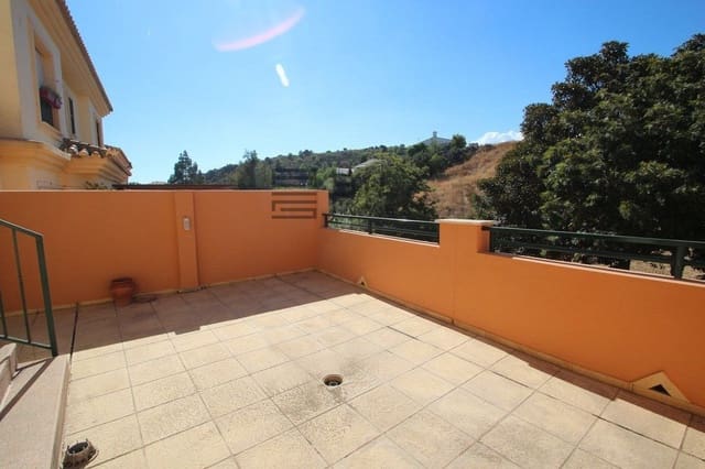 3 soverom Hus til salgs i Los Pacos, Fuengirola - € 549 000 (Ref: 9609846)