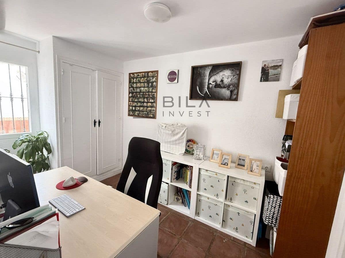 3 bedroom Townhouse for sale in Mijas Golf with pool garage - € 315,000 (Ref: 9609848)