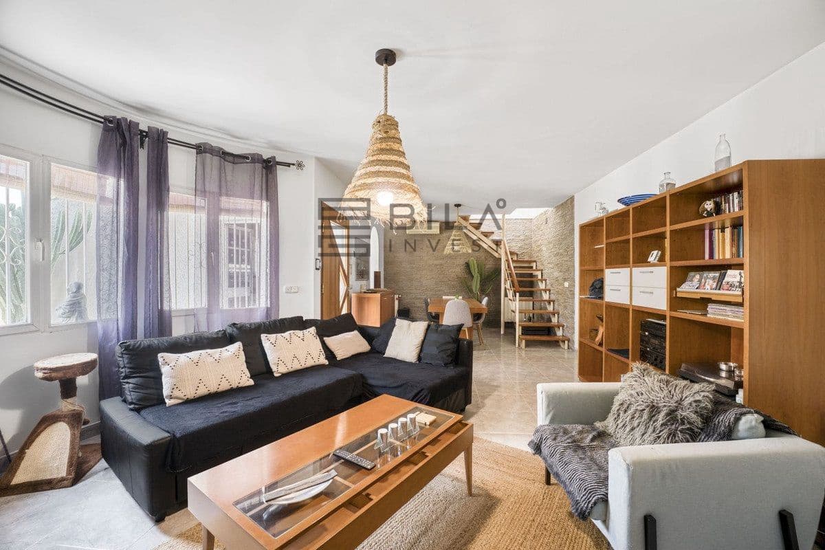 3 soveværelse Byhus til salg i Benalmadena med swimmingpool garage - € 468.000 (Ref: 9609851)