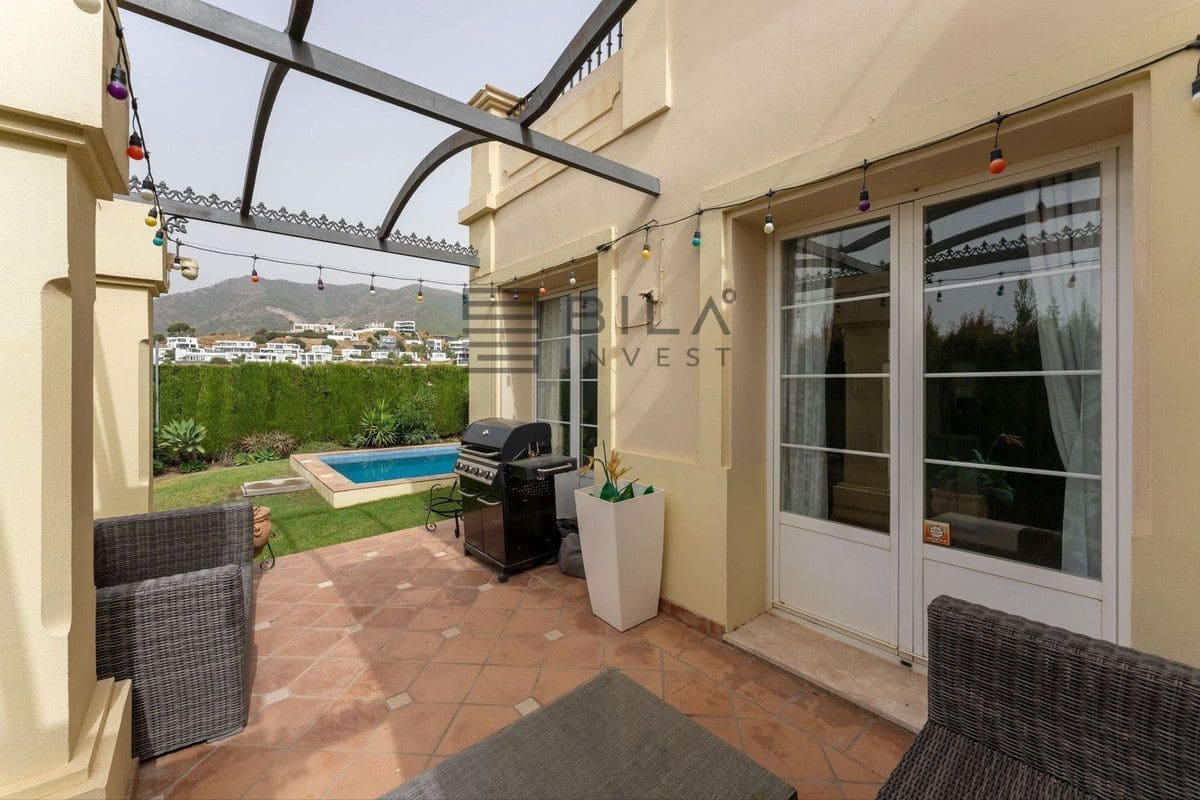 3 chambre Villa/Maison à vendre à Mijas avec piscine garage - 695 000 € (Ref: 9609853)