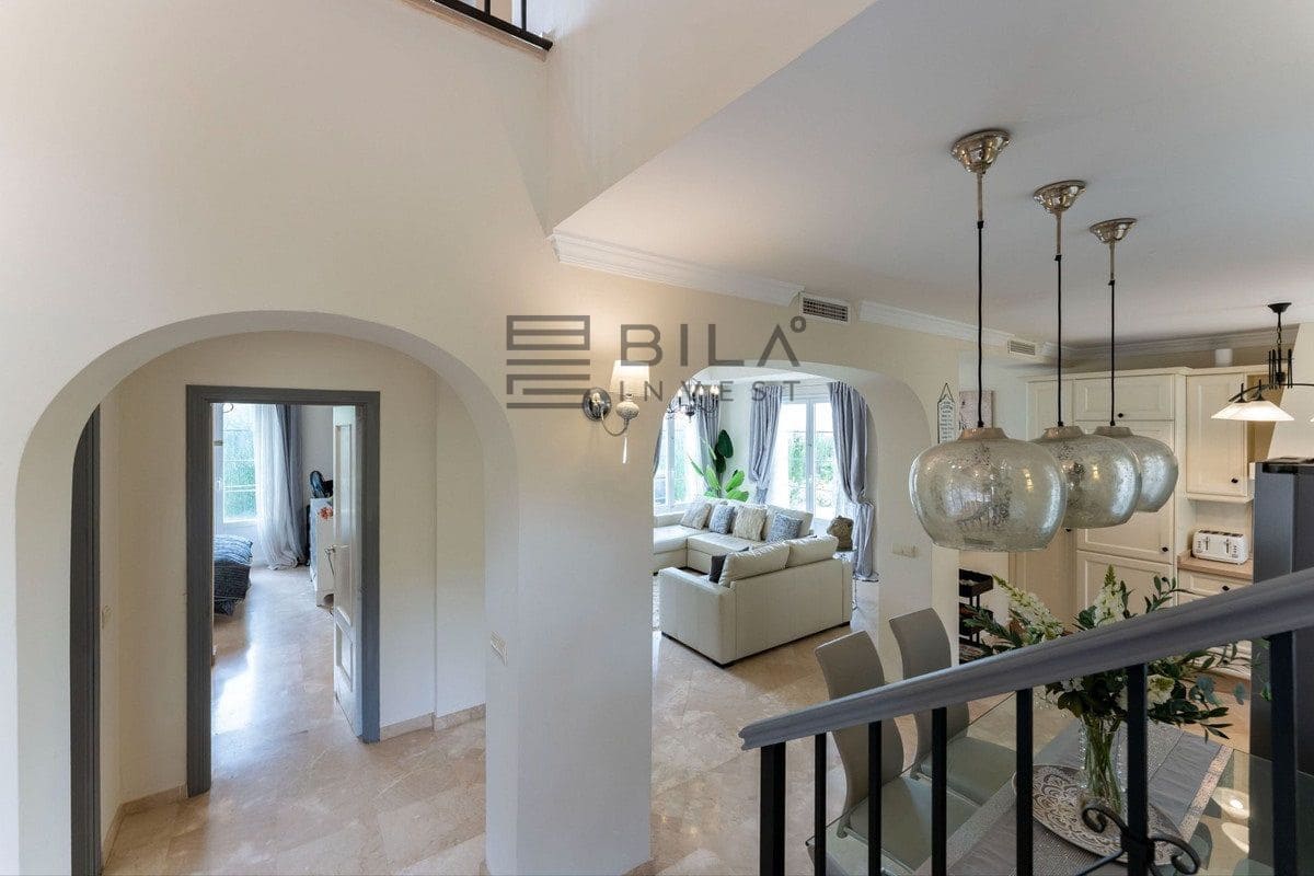 3 chambre Villa/Maison à vendre à Mijas avec piscine garage - 695 000 € (Ref: 9609853)