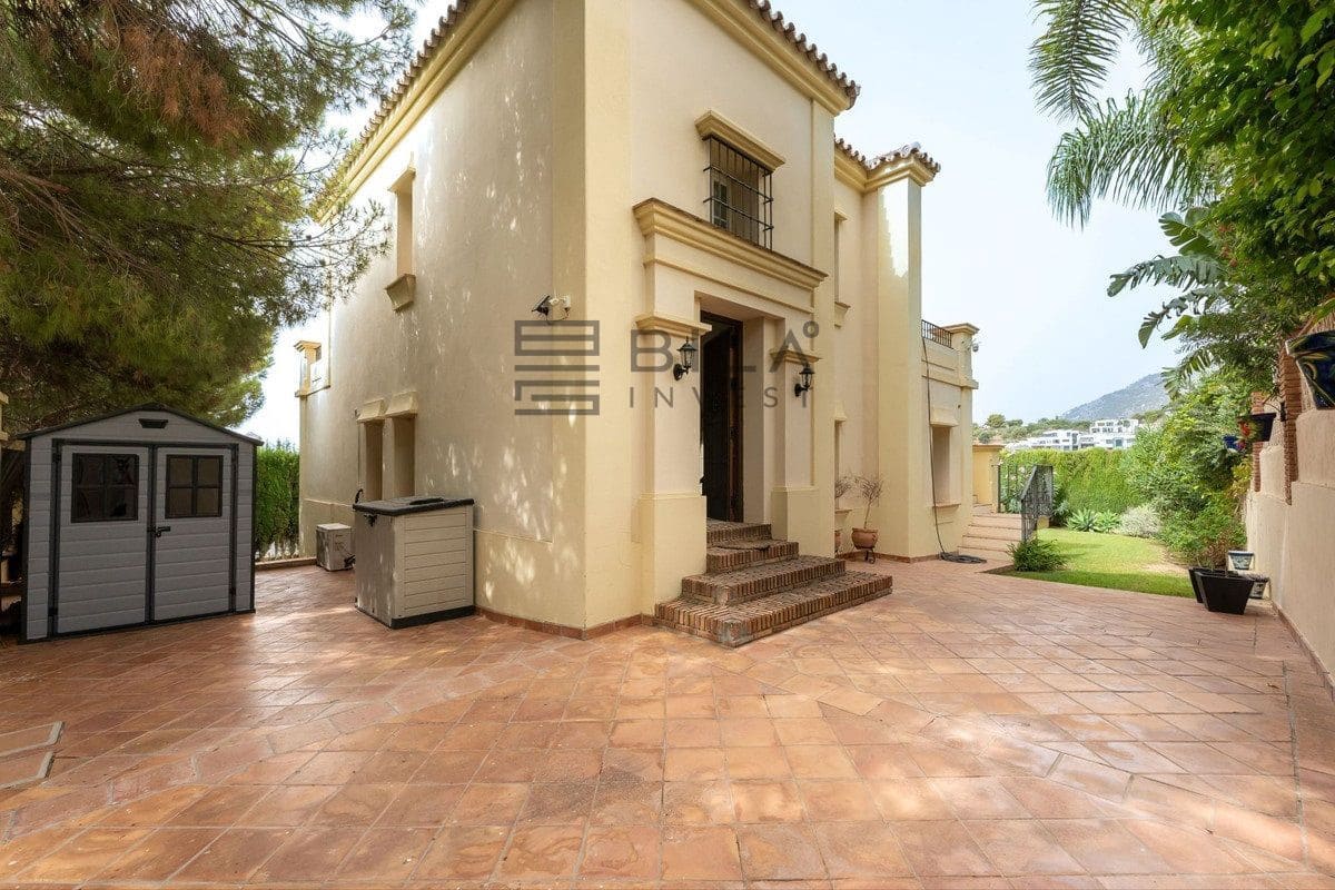 3 chambre Villa/Maison à vendre à Mijas avec piscine garage - 695 000 € (Ref: 9609853)